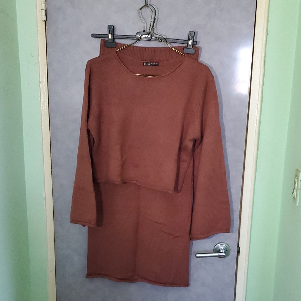 Free With Purchase Brown Long Sleeve Skirt Set